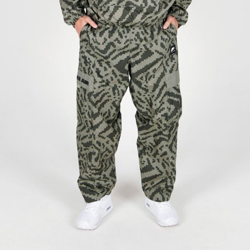 NIKE Donji deo trenerke nk air wvn cargo pant aop M - HQ9468-320#S