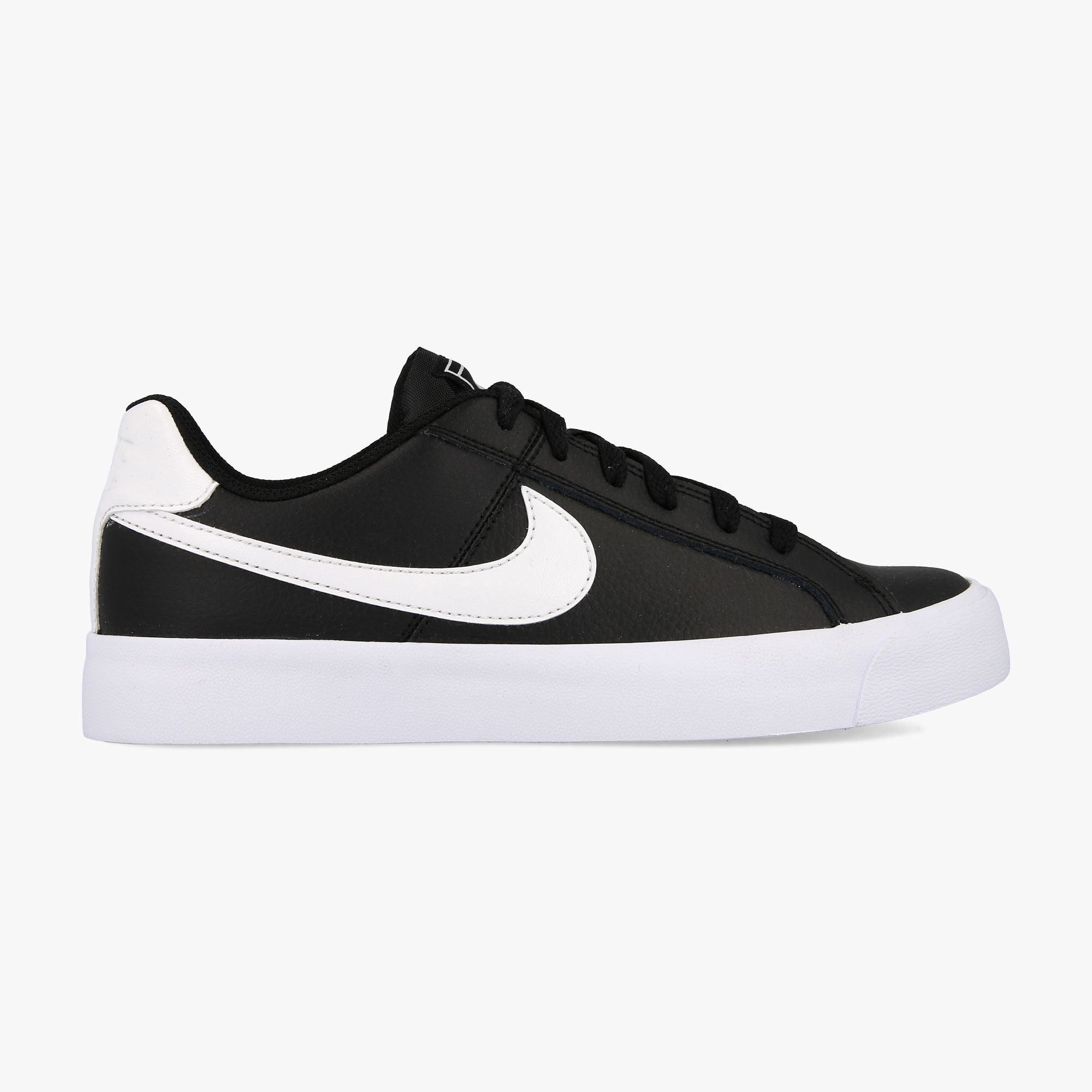 nike patike wmns nike court royale