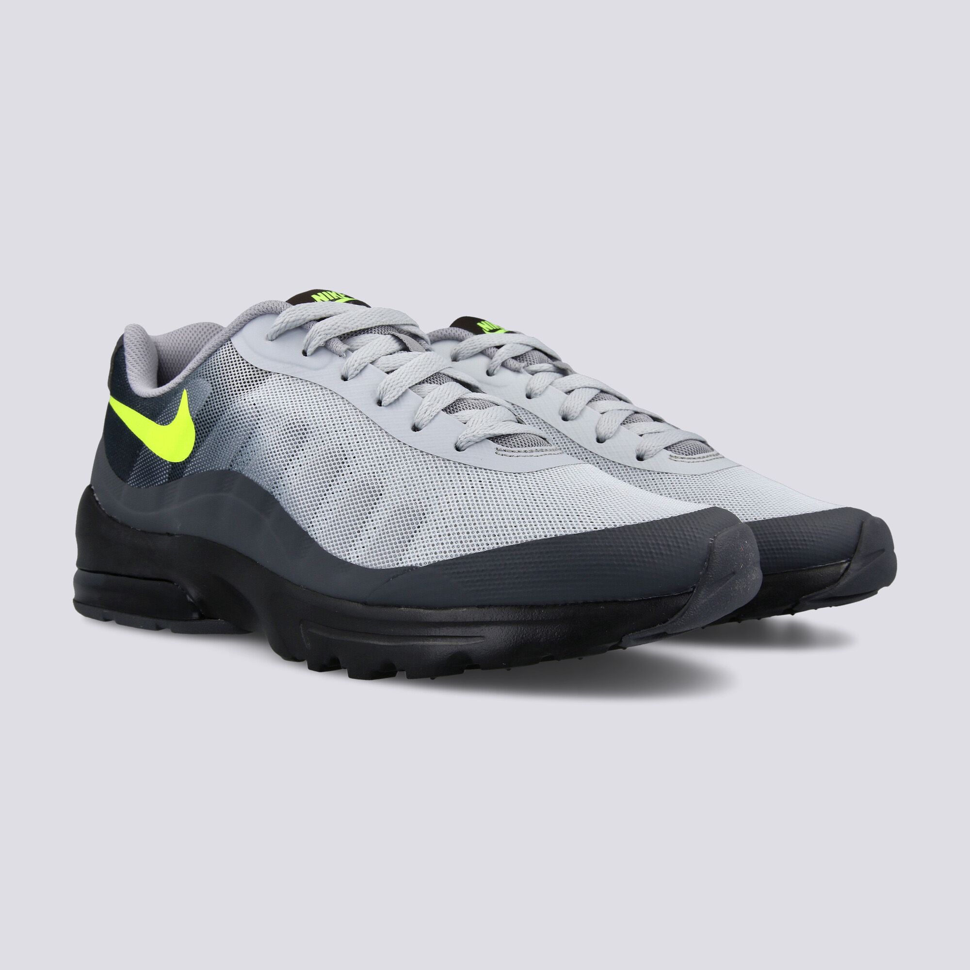 152179 Nike Air Max Invigor M Gravit - Main Image