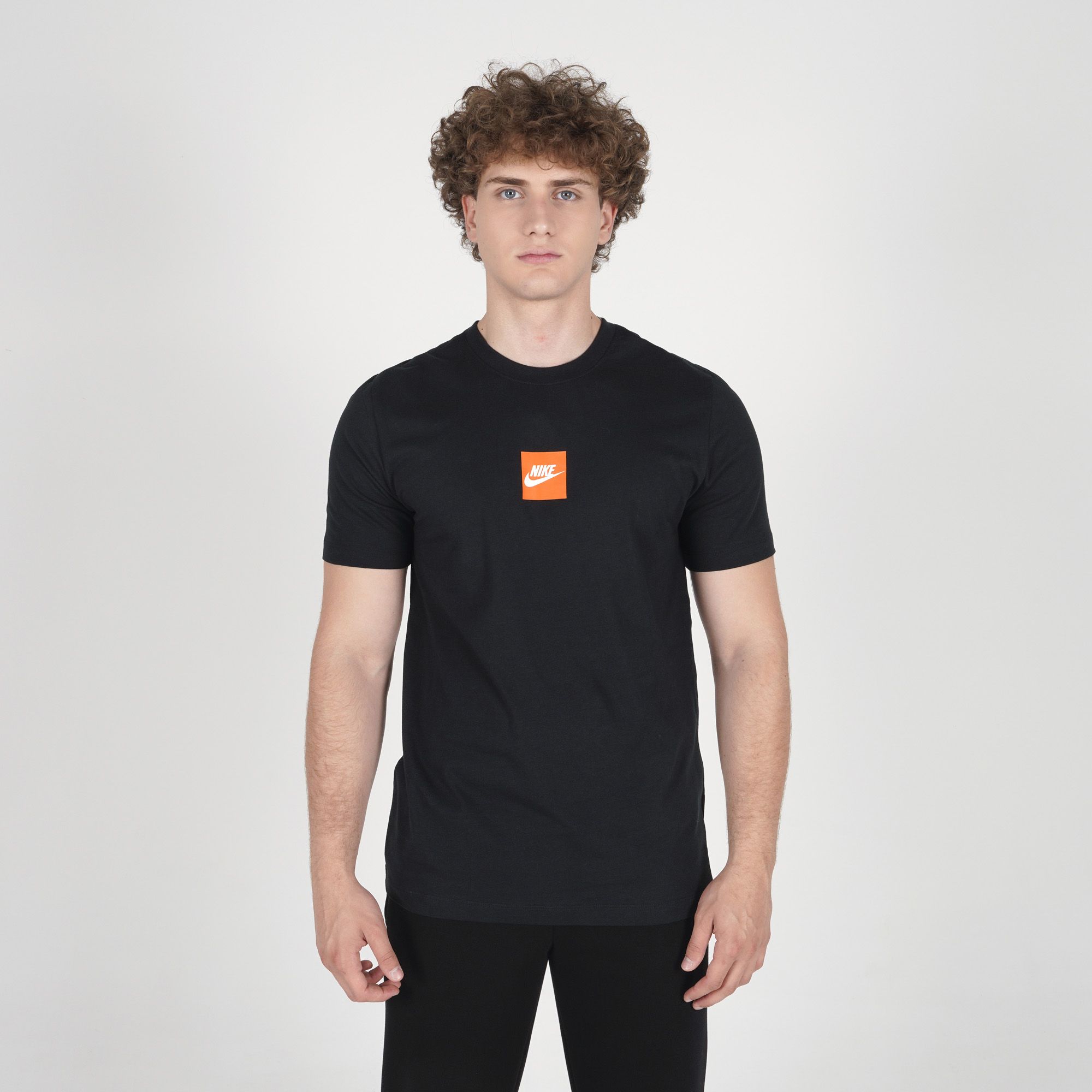 Ir4972 NIKE Majica kratak rukav nsw tee std jdi M - IR4972-010