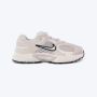NIKE Patike v5 rnr suede W - II6294-100