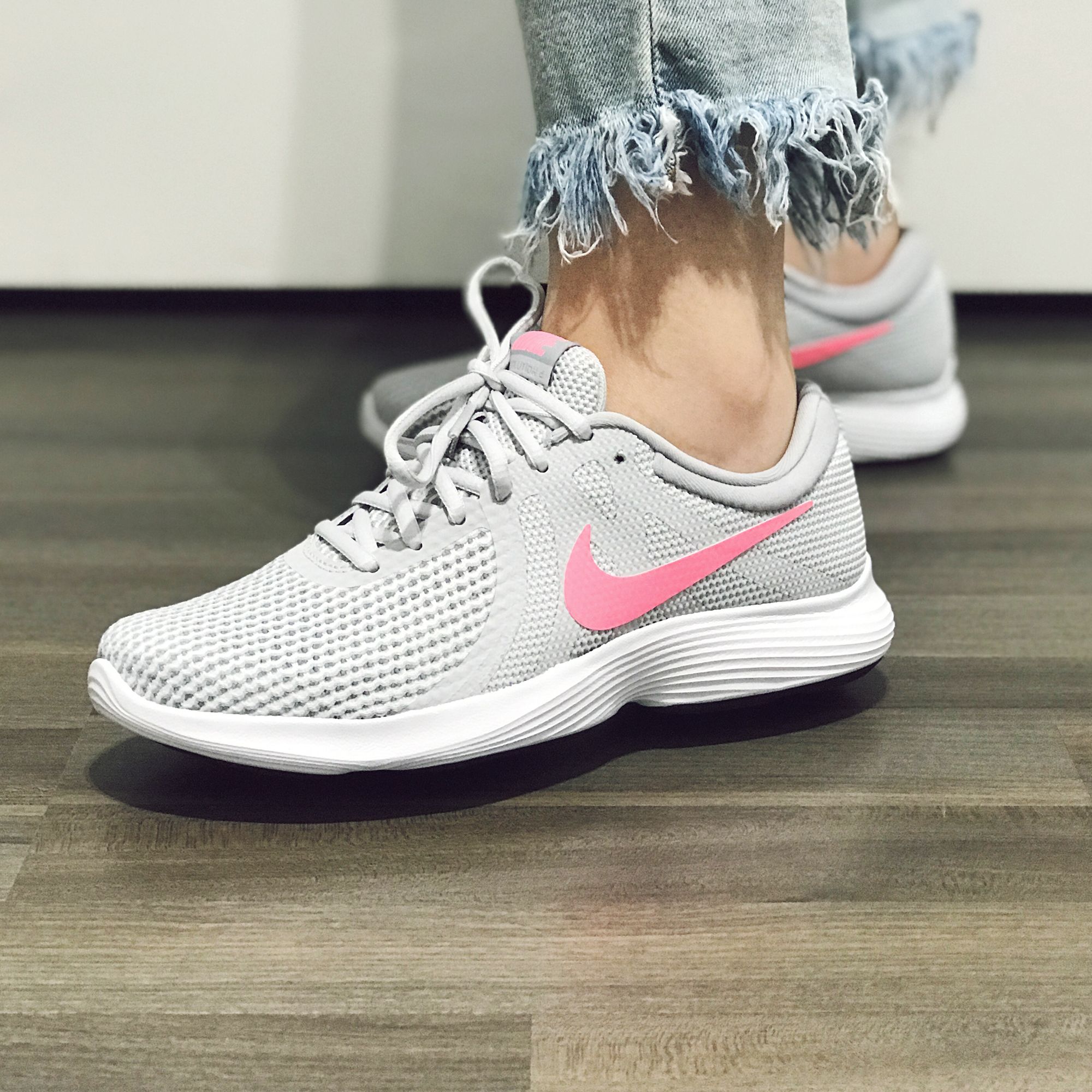 women's nike revolution 4 eu