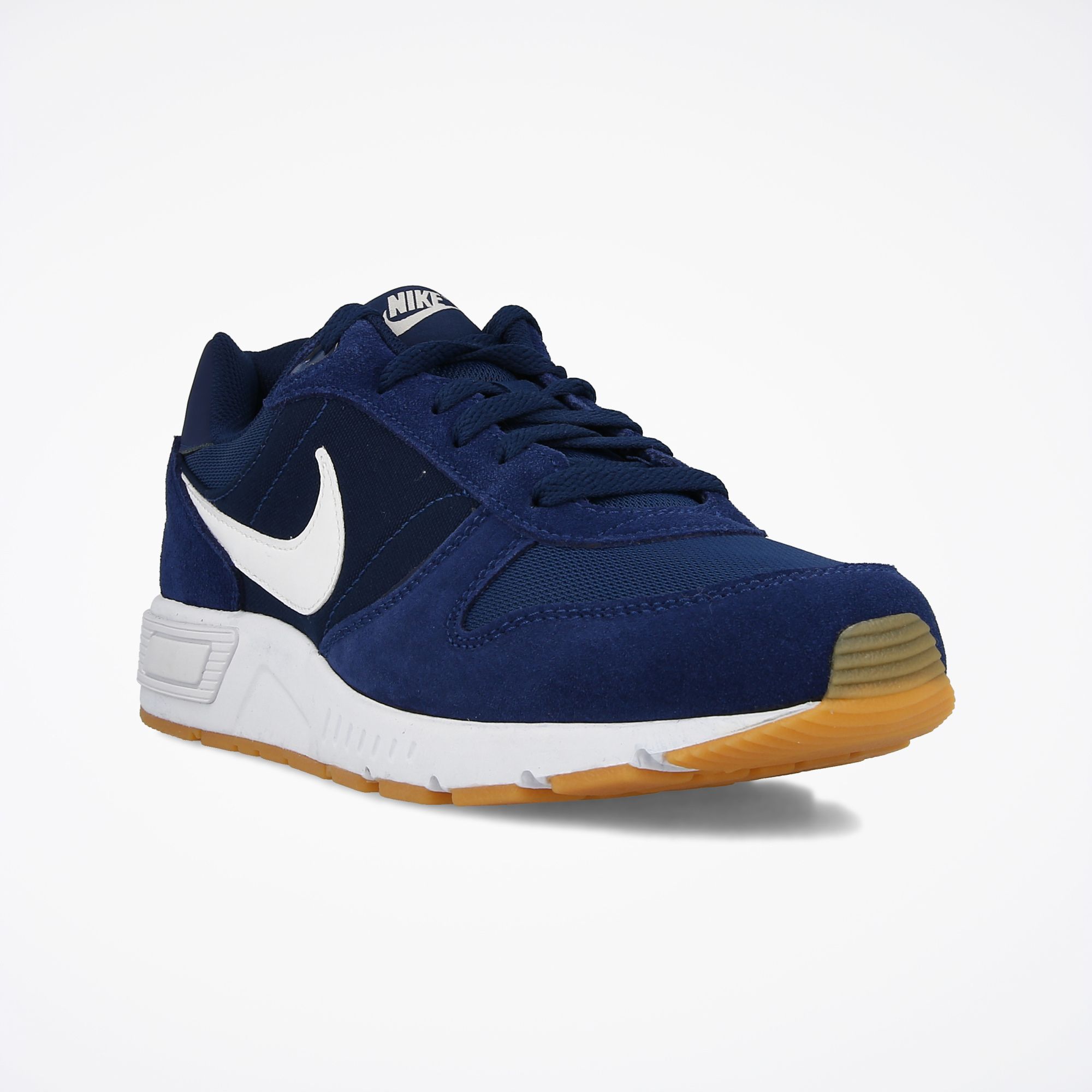 nike nightgazer m